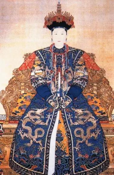 慈禧带什么珠子最值钱,慈禧的帝王绿佛珠