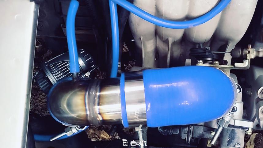 后驱五菱宏光爆改,爆改的五菱宏光竟然能上天