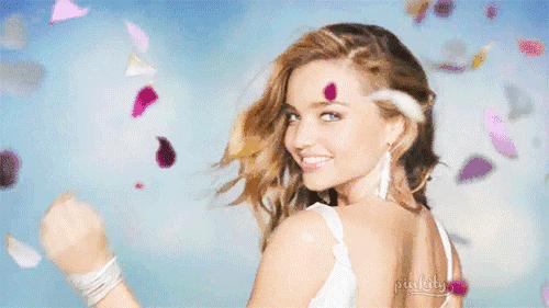 大表姐沈梦辰刘雯,大表姐刘雯老佛爷