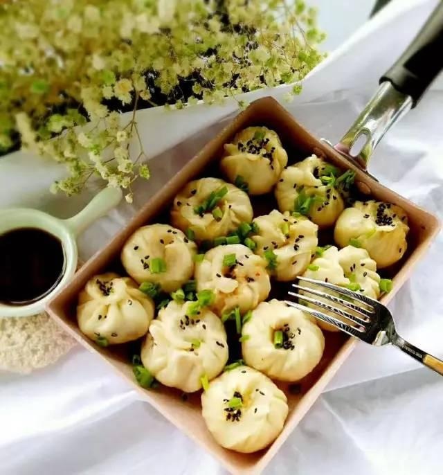 让吃货来了不走的地方，居然是一家汽车4S店！