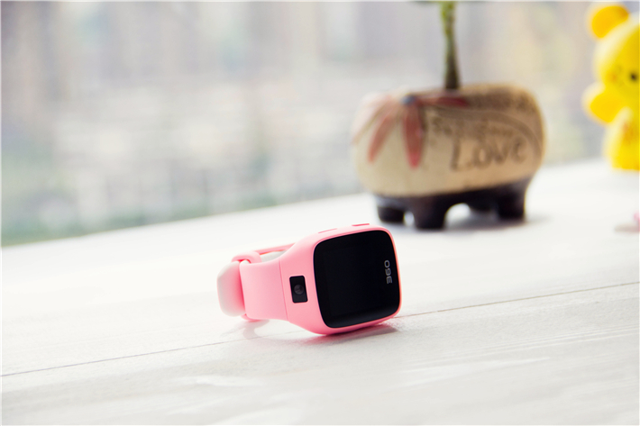 360儿童手表6c如何装卡,36010x儿童电话手表和小米6c区别