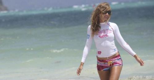 夏天喜欢游泳,夏天喜欢玩水对身体有什么影响