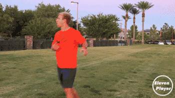 足球训练先练传球还是带球,足球带球跑动中如何高远传球