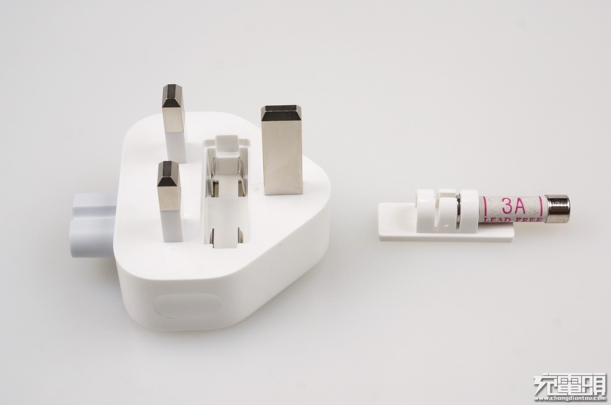 6650毫安充电器,628元电池充电器