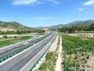 青海小车高速收费标准最新,开车拦路收费标准