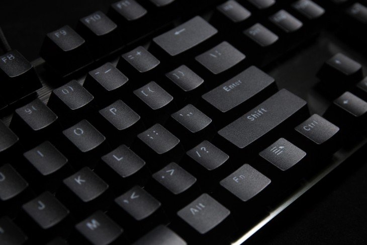 闆锋煆V530鍏夎酱鏈烘閿洏,闆锋煆v860娓告垙鏈烘閿洏鍥捐祻