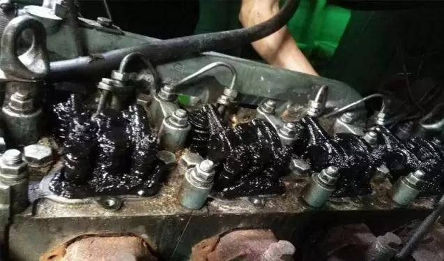 什么导致频繁换机油,该换机油了没换有什么危害