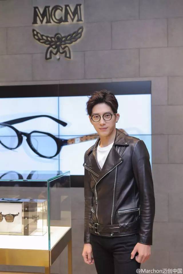 井柏然同款眼镜框,一日一物合集