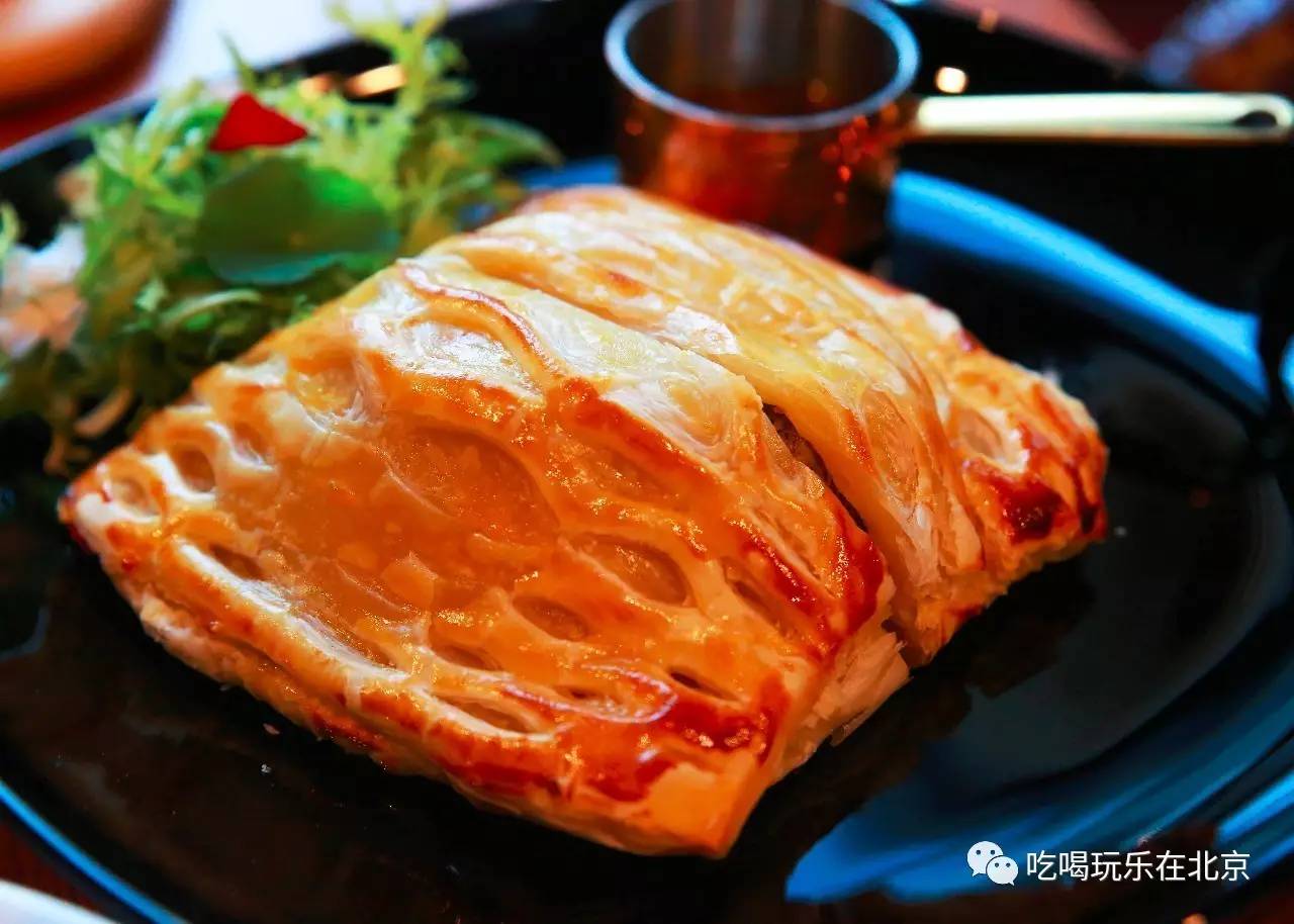 三里屯的这家店，让我甘心被“无人头”戏弄