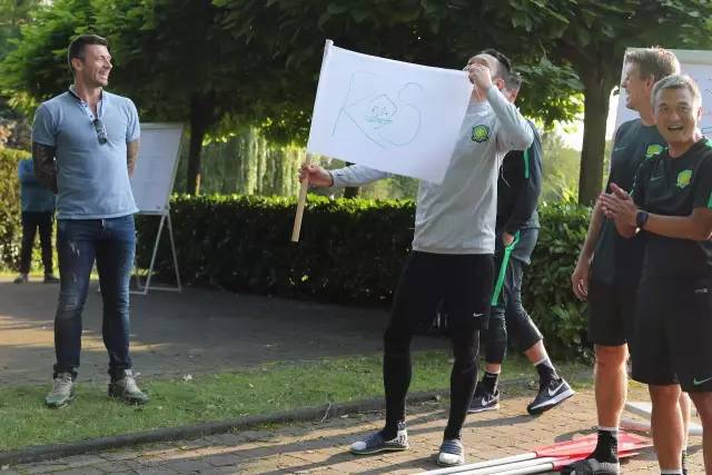 自制皮划艇比赛,野外徒步五公里拉练日记