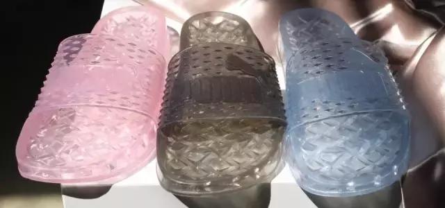 洋相百出！老外最奇葩的穿搭，看的尴尬癌都犯了