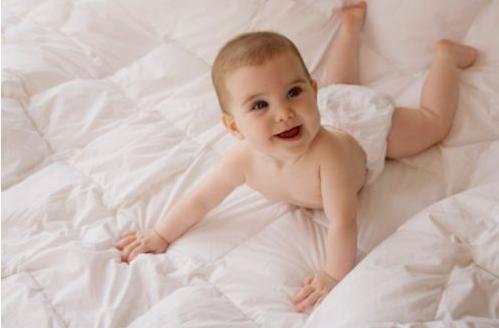 纸尿裤怎么穿上面不侧漏,纸尿裤怎么穿不漏稀粑粑