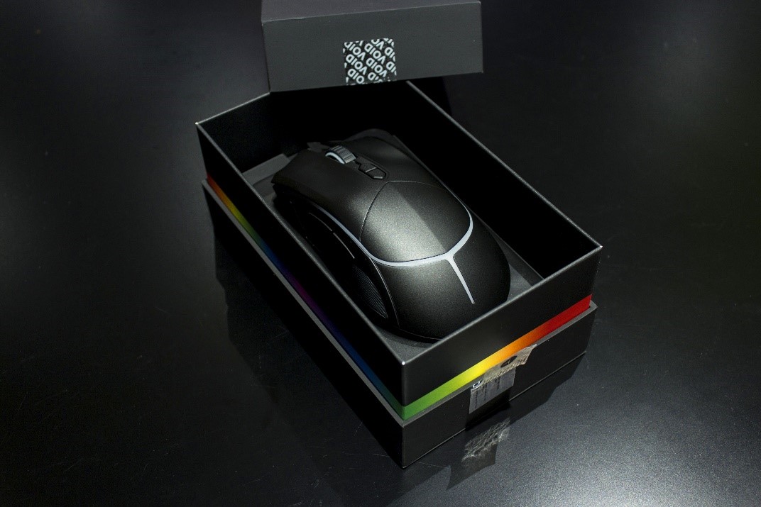 游戏鼠标fps设置,fps游戏用大鼠标还是小鼠标