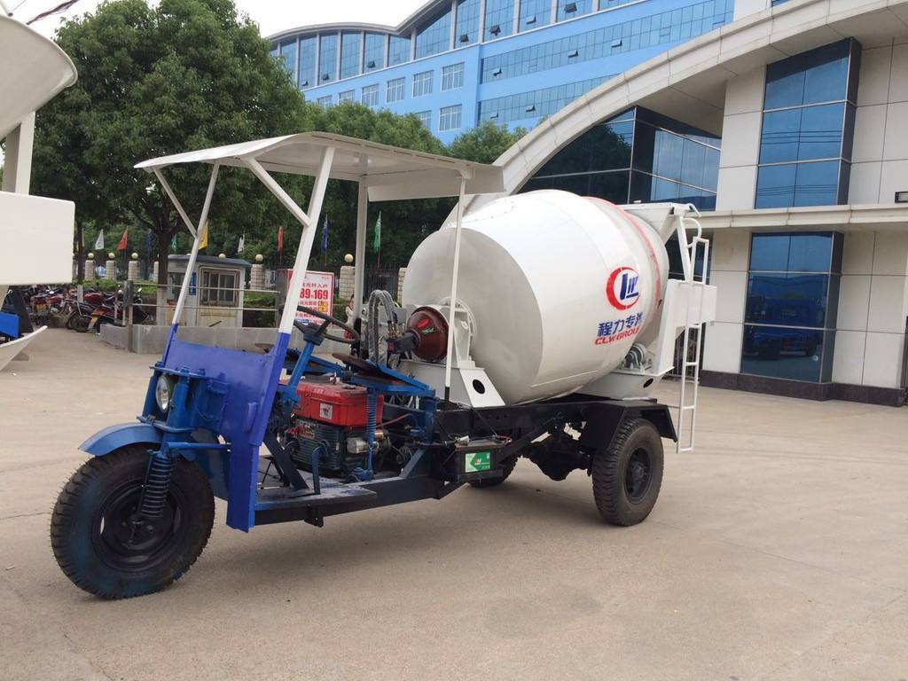 轻卡蓝牌搅拌车,商用混凝土搅拌车多少钱一台