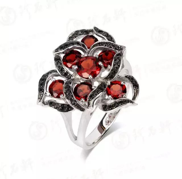 天然水晶的神奇,天然水晶能量疗愈