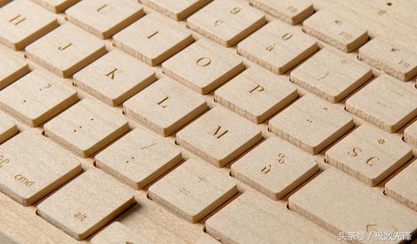 少女心爆棚的机械键盘,骚气的机械键盘