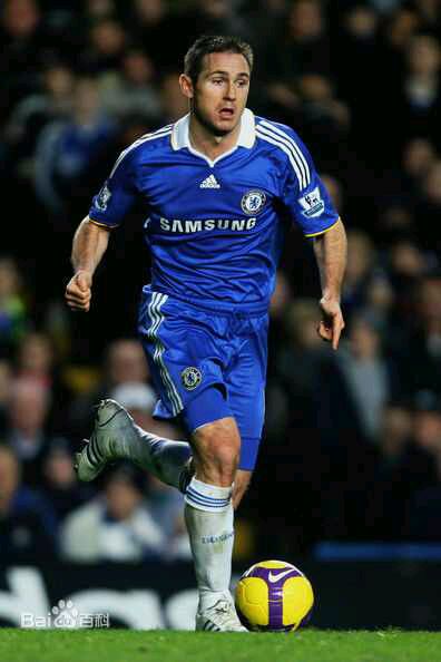 足球明星四号球员有谁,四大足球明星