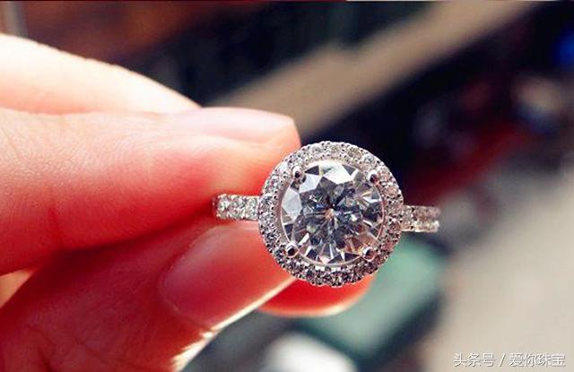 珠宝定制哪款最好,珠宝买大牌好还是定制好