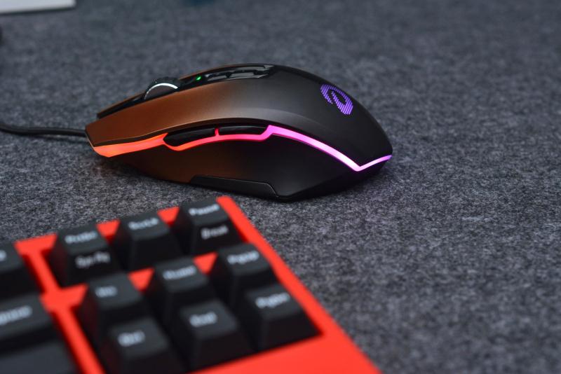 牧马人鼠标各代区别,牧马人鼠标出到第几代了