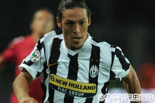 卡莫拉内西和特雷泽盖,卡莫拉内西和博格巴