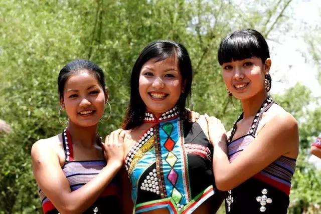 我们是“黑人”，也是中国人！秘境临沧的沧源佤族