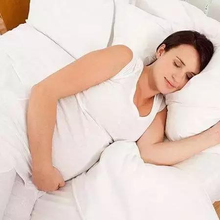 二胎孕妈孕中期老是失眠,孕妈孕中期就呼吸困难可咋整