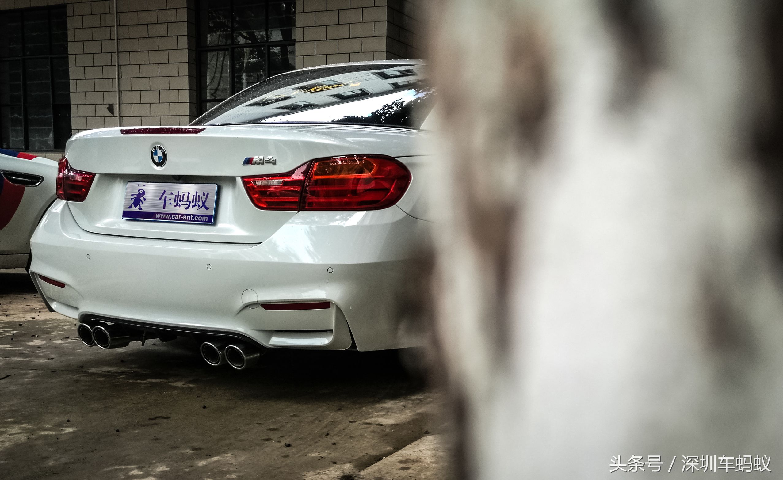 宝马4系敞篷改装街拍,新款宝马4系敞篷升级m4前脸