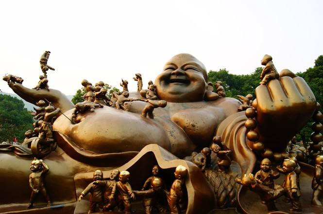 无锡灵山大佛里面有阿弥陀佛,无锡最好三个景点灵山大佛