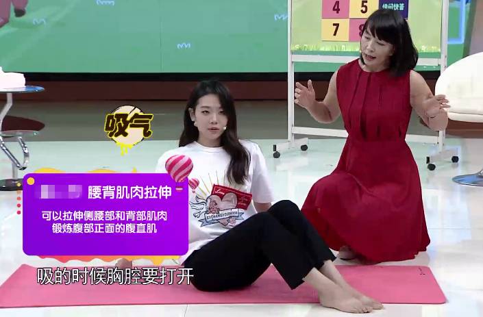 一个动作对孩子危害,这些危险动作千万别让孩子做