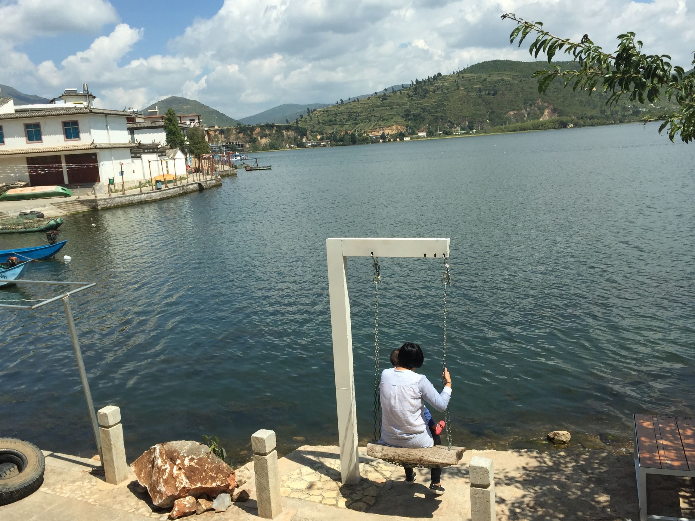 这个国庆长假，难忘大理洱海小岛上那个农家小倌的炖鸡汤