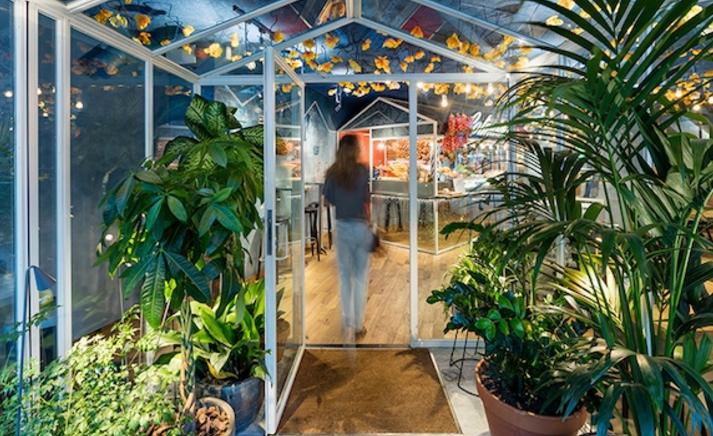 想要感受梅西的另一面？那来看看梅西的新餐厅，小清新的风格装修