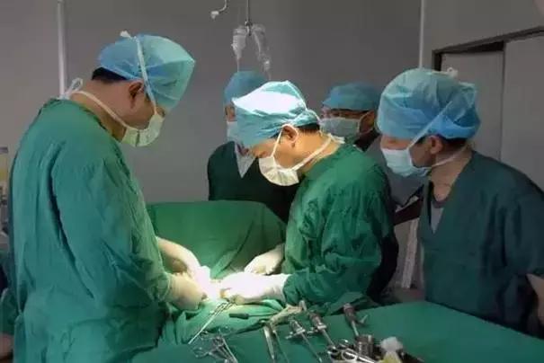 阜阳安医大附属医院手术有单间吗,安医大附属阜阳医院做什么手术好