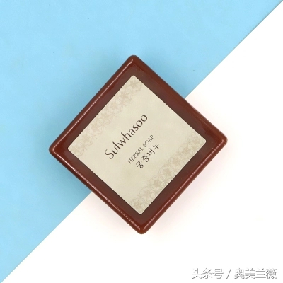 好用但很坑的化妆品,代购化妆品没有旗舰店好用