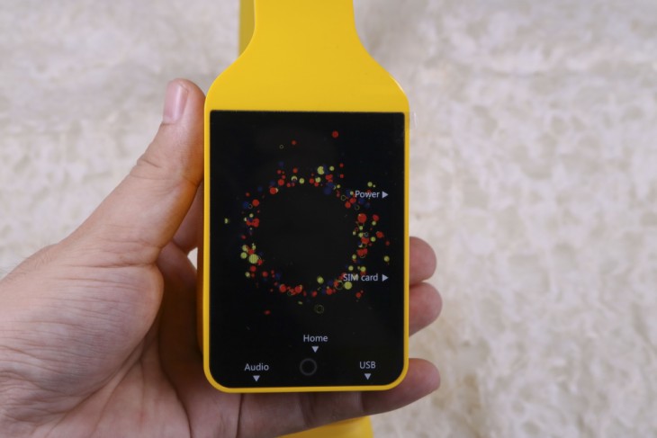 耳机带屏幕,耳机带液晶显示屏