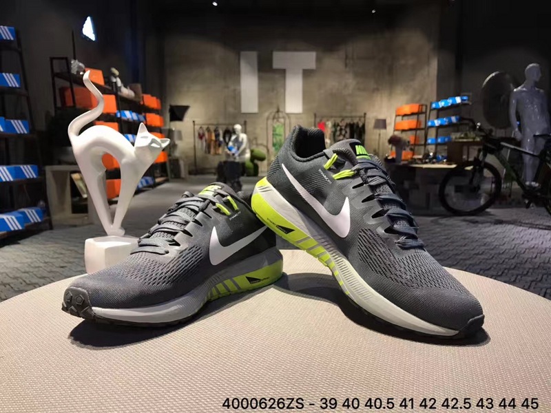 nike登月跑鞋穿搭,nikelegendreact3