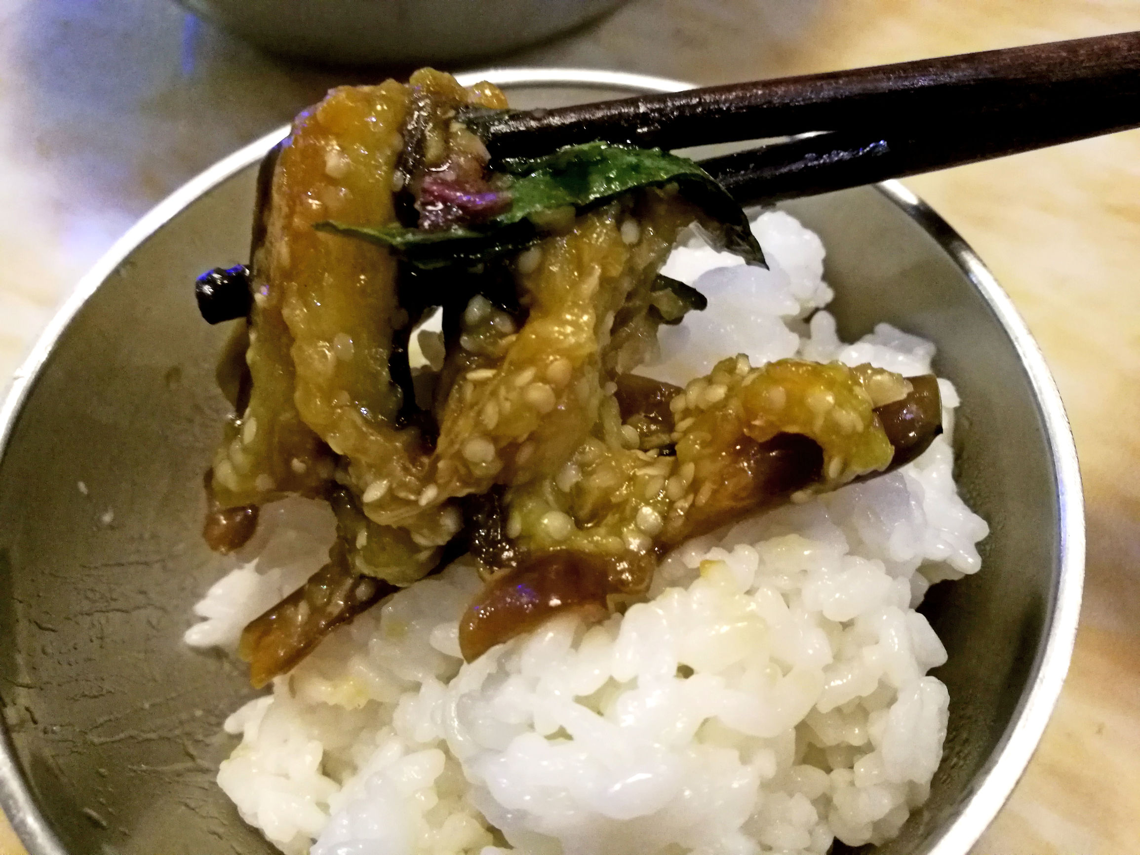 烧茄子无需油炸上锅蒸,烧茄子不过油蒸十分钟