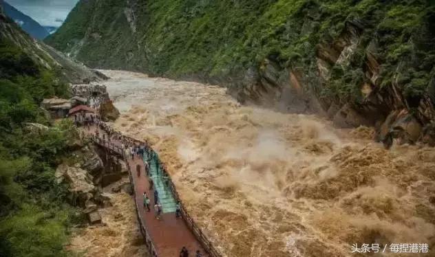 虎跳峡是云南必去之地,虎跳峡是贵州的著名峡谷吗