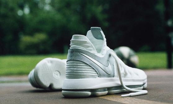 10年代fmvp,冠军战靴fmvp