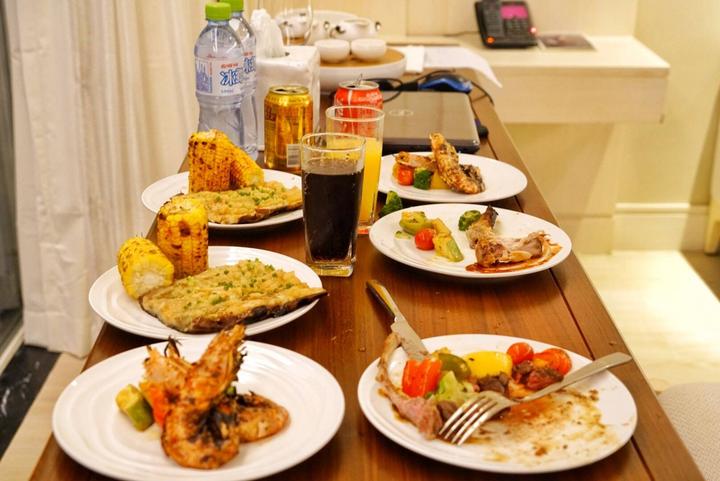 带着宝贝去旅行，遇见三亚遇见海