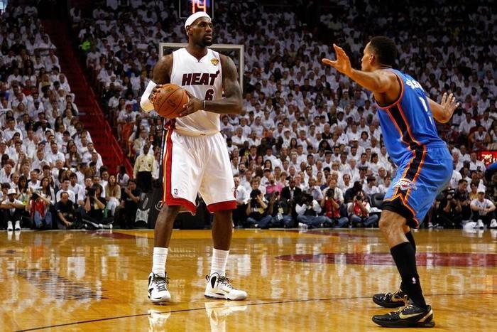 10年代fmvp,冠军战靴fmvp