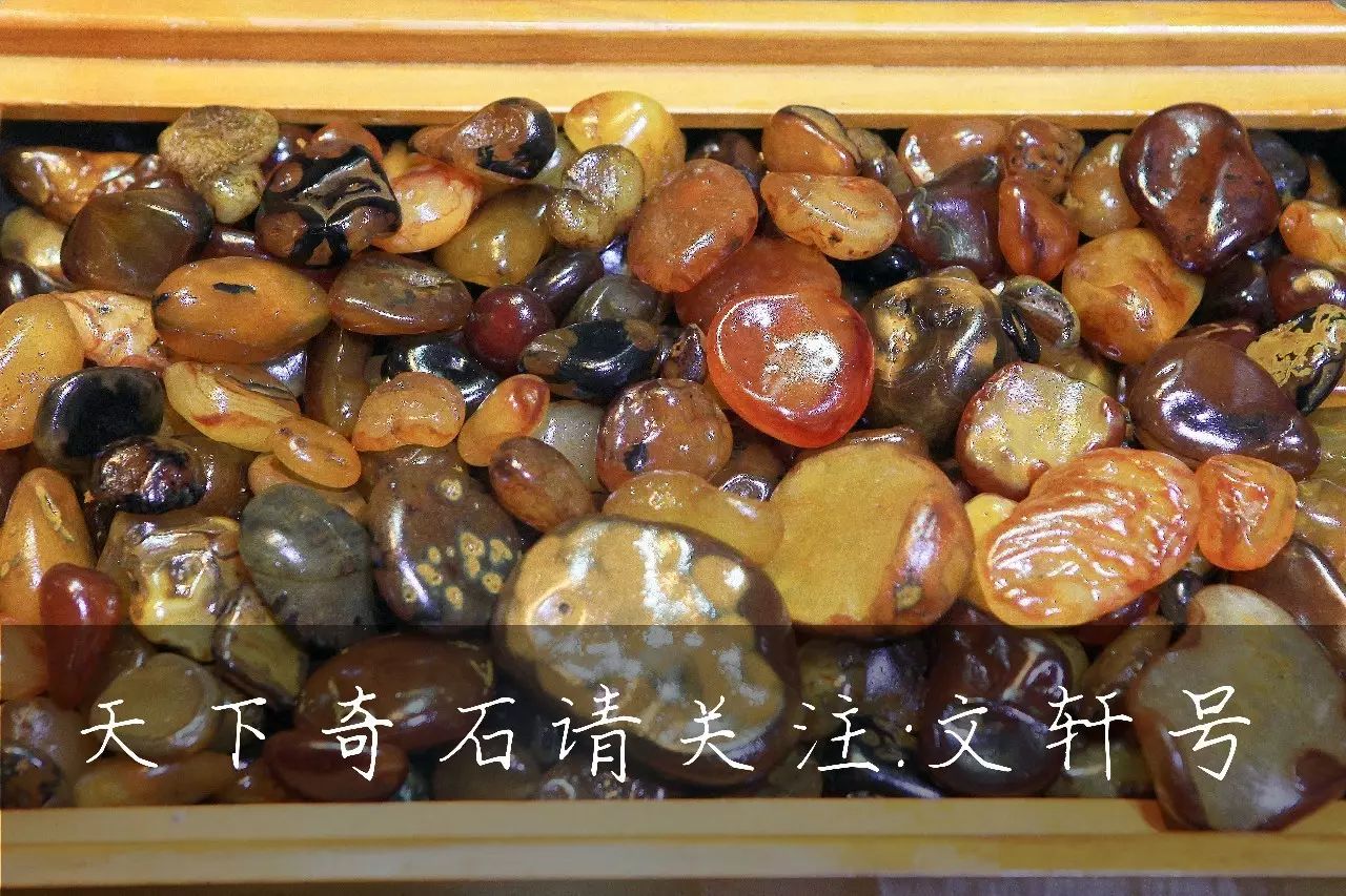 玛瑙属于什么类型的文玩,玛瑙属于什么物质