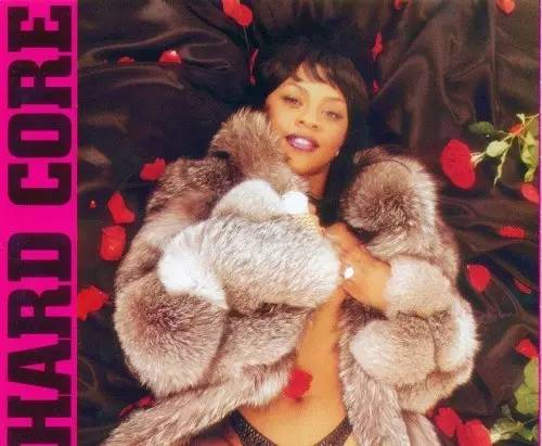 参加说唱巅峰对决的女rapper,说唱很尬的女网红