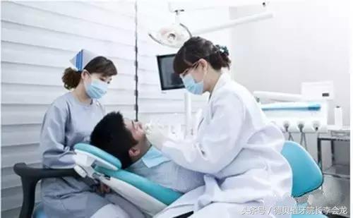 洗牙之后牙缝变大一吃肉就塞牙,洗牙后可以戴牙套防止牙缝变大么