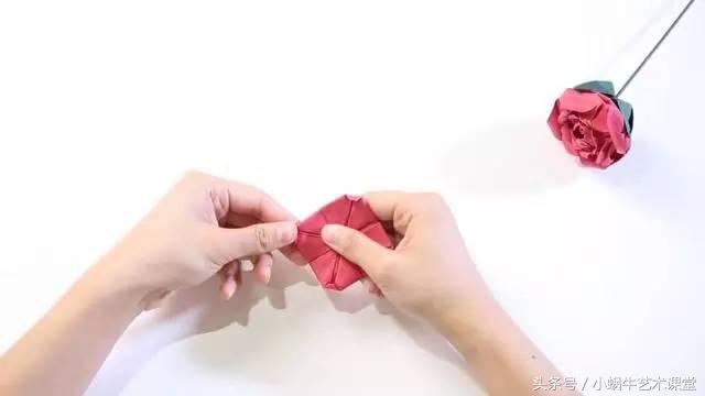 收集了各种超精致又好看的折纸玫瑰花、折纸花（带详细步骤）