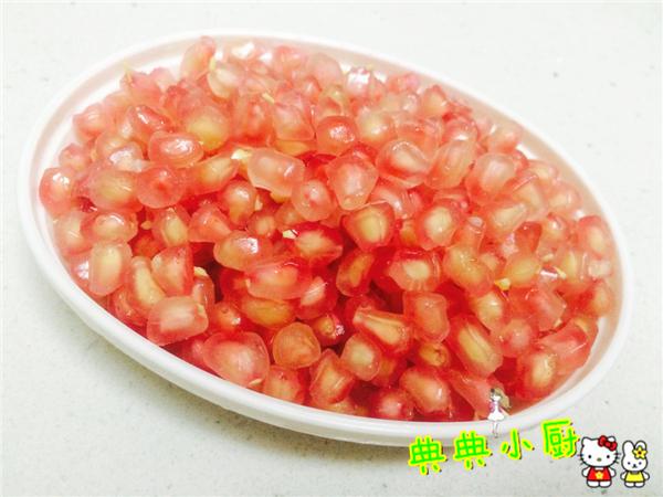想要快速剥出粒粒分明的石榴，这个小窍门请收好！