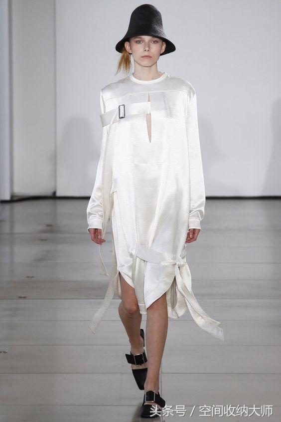 发霉衣物清理小妙招,清除发霉衣物的物品推荐