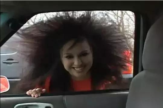 能震掉*裤底**的车载低音炮，到底有多强？