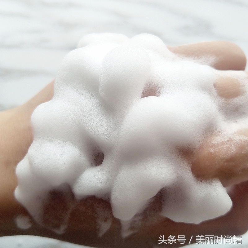 elta洗面奶祛痘同款,eltamd氨基酸泡沫洁面乳测评