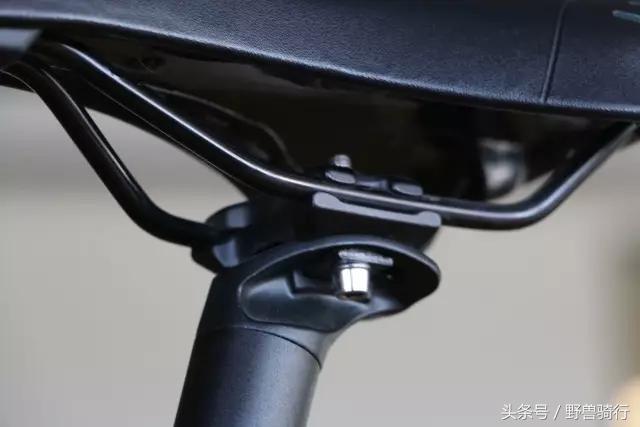 座垫和坐垫区别,买什么材质的坐垫坐着舒服