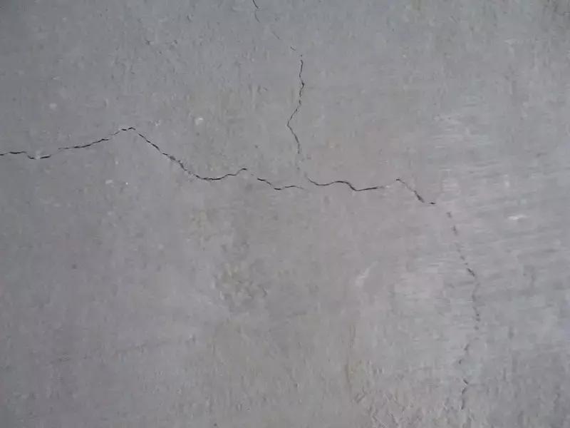 地暖回填后开裂影响暖气效果吗,地暖回填后开裂还能铺地板砖